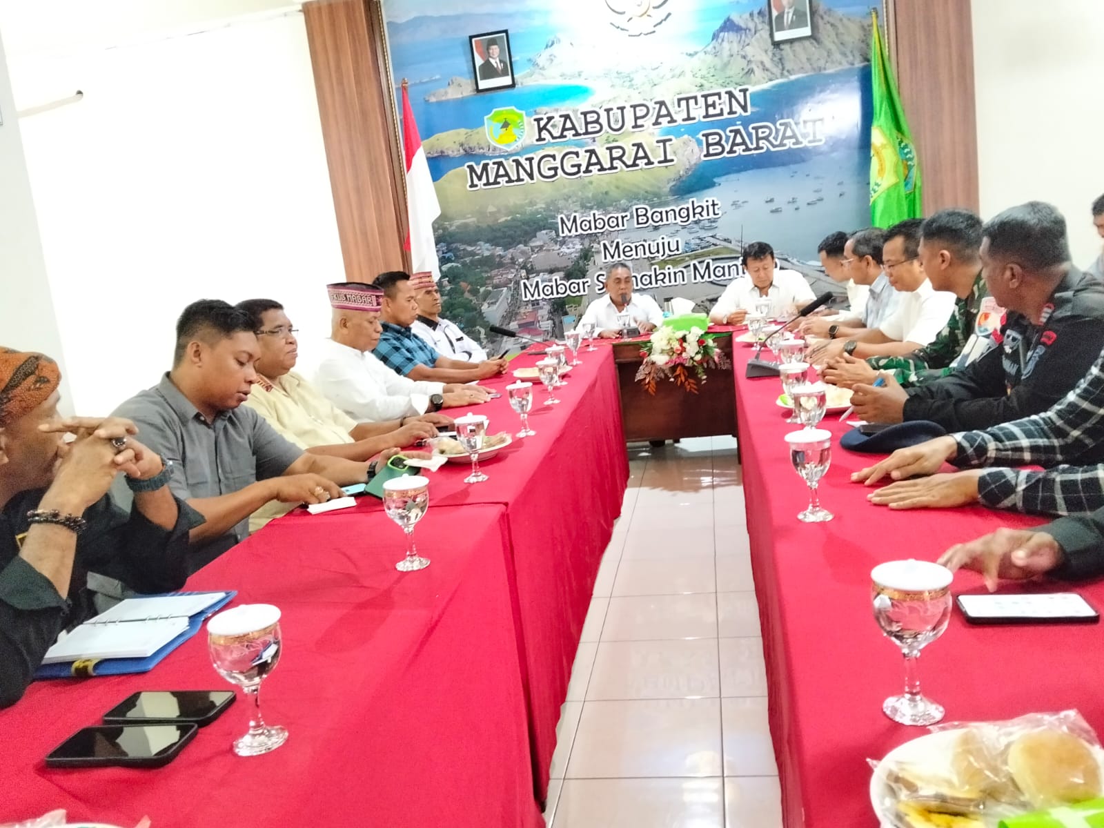 Seruan Bersama Menjaga Kedamaian, Bupati Manggarai Barat Mengajak Bersatu