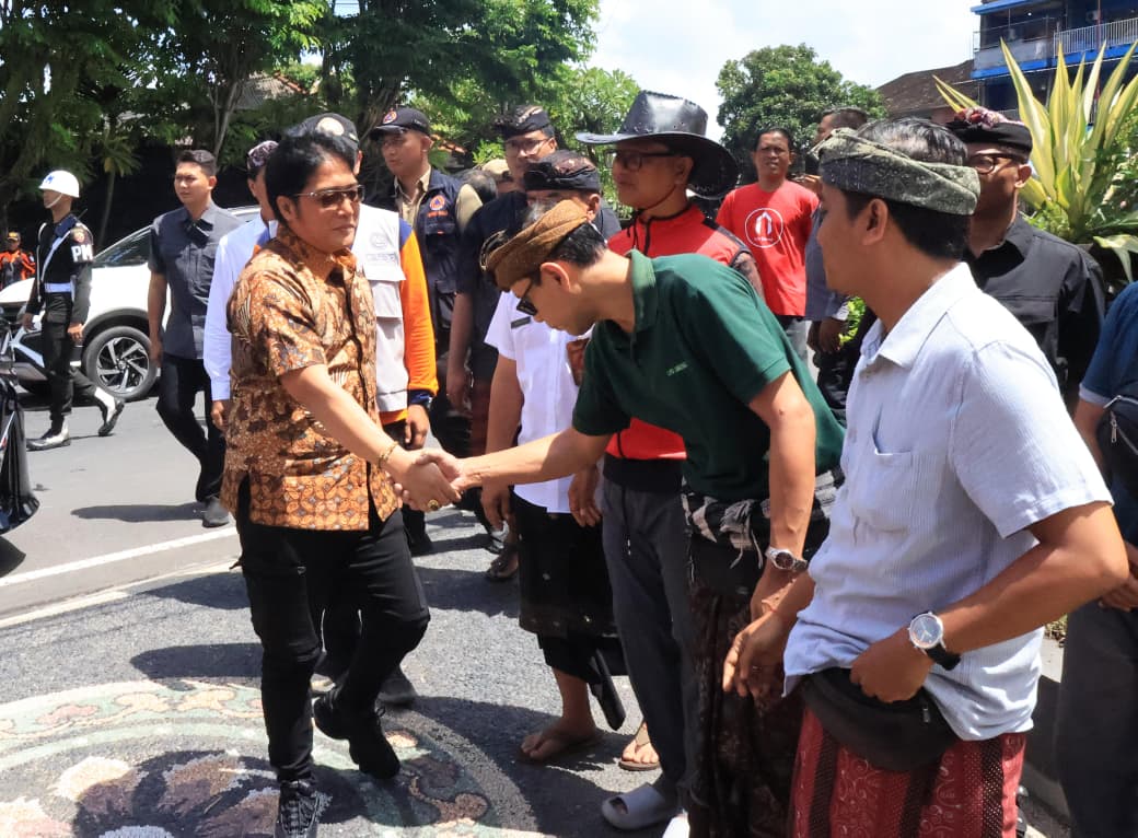 Serahkan Bantuan ke Warga Terdampak, BNPB dan Pemprov Bali Tegaskan Komitmen Recovery