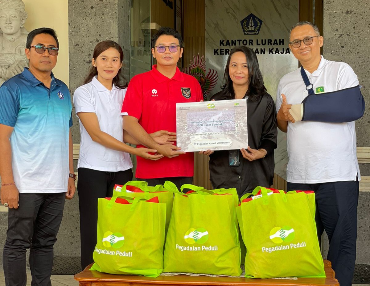 Serahkan 600 Paket Sembako kepada Korban Banjir di Bali, PT Pegadaian Kanwil VII Bali Nusra Gerak Cepat