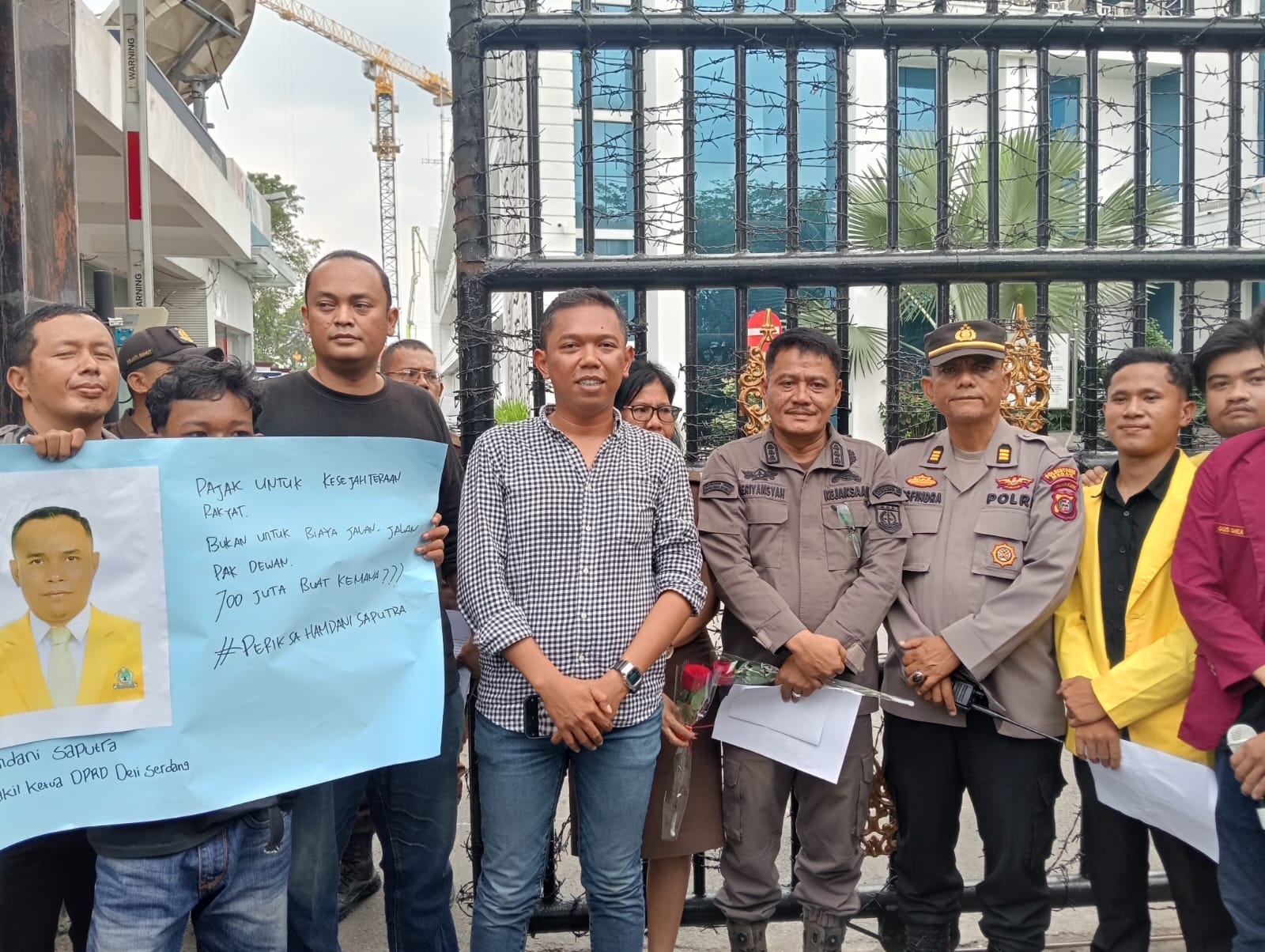 Forum Keadilan Sosial Rakyat Indonesia (FRAKSI) Geruduk Kejati Sumut: Desak Pemeriksaan Zakky Sahri Dan Hamdani Terkait SPPD