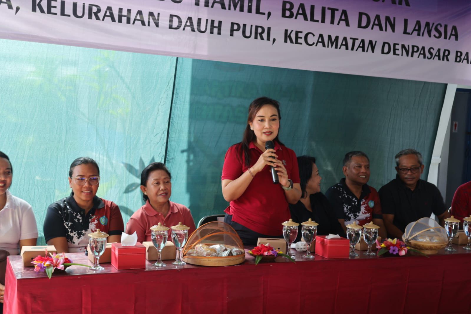 Ny. Ayu Kristi Arya Wibawa Buka Posyandu Paripurna di Lingkungan Wirastya