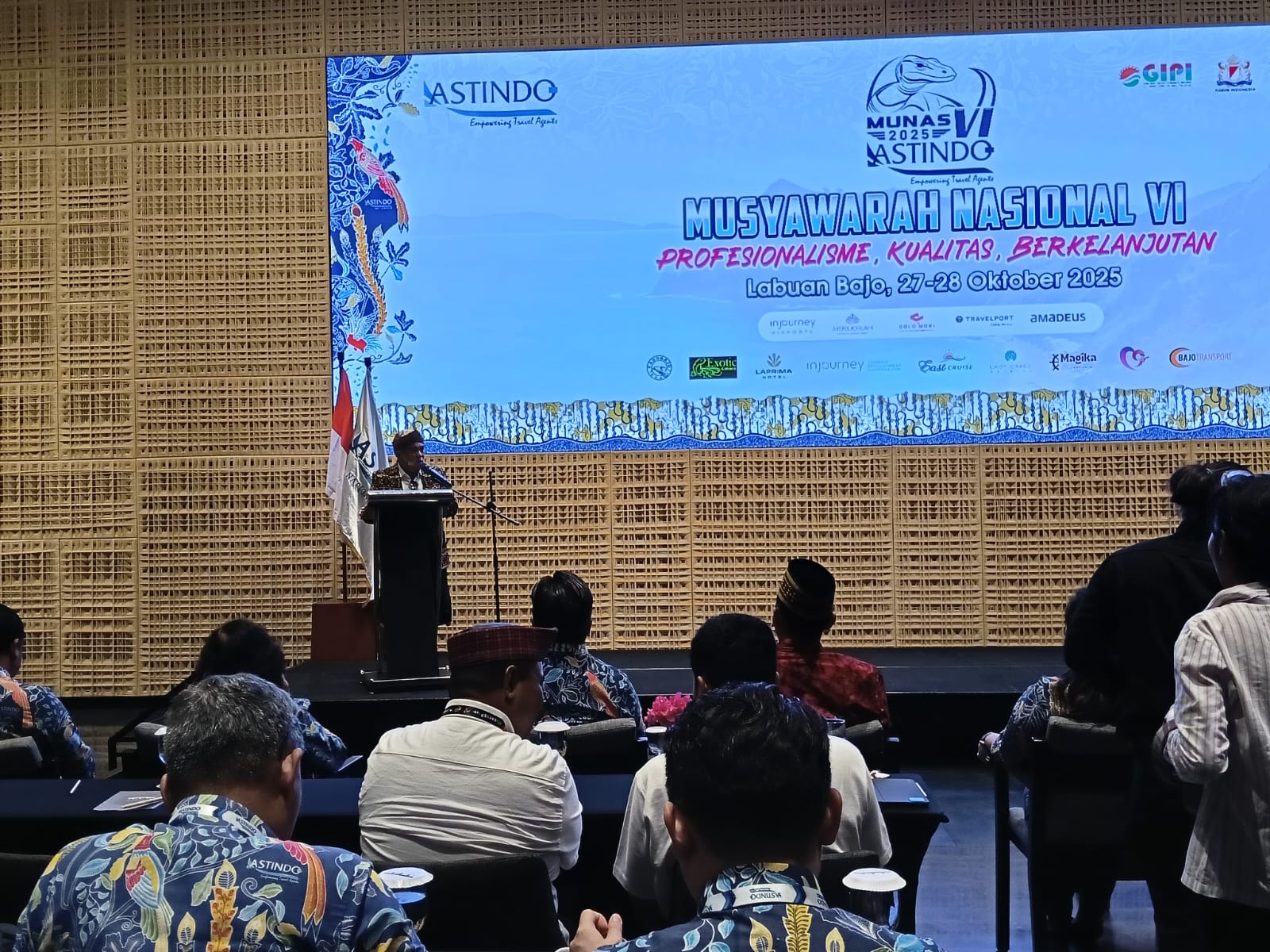 Bupati Manggarai Barat Dorong ASTINDO Bangun “Superteam” Pariwisata Labuan Bajo, Proyek Pengembangan Bandara Dipercepat