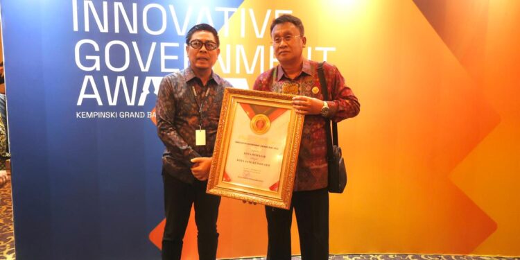Pemkot Denpasar Raih Penghargaan Kota Sangat Inovatif dalam Anugerah Innovative Goverment Awards 2025