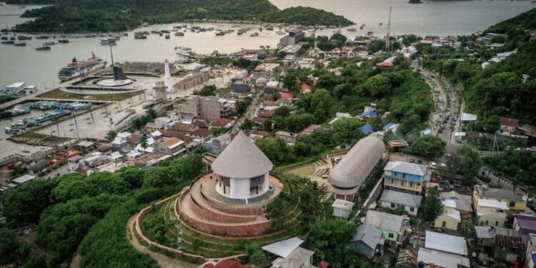 Curi: Wajah-Wajah Perampasan di Labuan Bajo