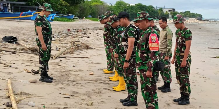 Karya Bhakti Terpadu Kodim 1611/Badung dan DLHK, Penanganan Sampah Laut Kuta Bawa Perubahan