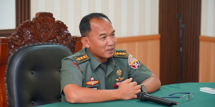 Kapendam IX/Udayana Klarifikasi Isu Viral Pengantaran Pelda Chrestian Namo