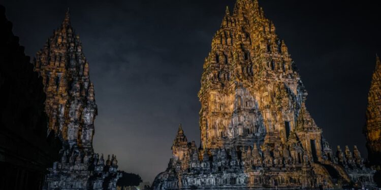 Shivaratri di Prambanan, Ribuan Umat Hindu Hadiri Pembukaan Prambanan Shiva Festival 2026