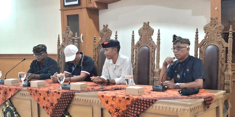 Babinsa Serka I Made Windia: Pelaku Pembuangan Sampah ke Sungai Meminta Maaf dan Berjanji tidak Ulangi
