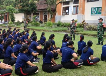 Bentuk Karakter Siswa, SMA Negeri 1 Abiansemal Gelar Pelatihan PBB Bimbingan Babinsa