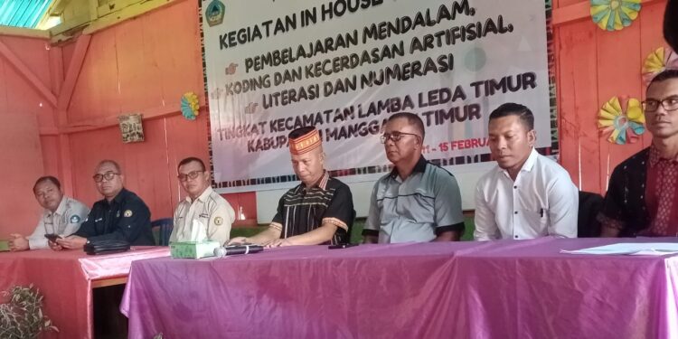 Ratusan Guru SD Sekecamatan Lamba Leda Timur Antusias Mengikuti Kegiatan K3S di SDI Lawir