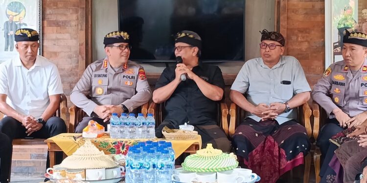 Kapolresta Denpasar Sambangi Puri Peguyangan, Bahas Pengamanan Kegiatan Adat dan Stabilitas Wilayah