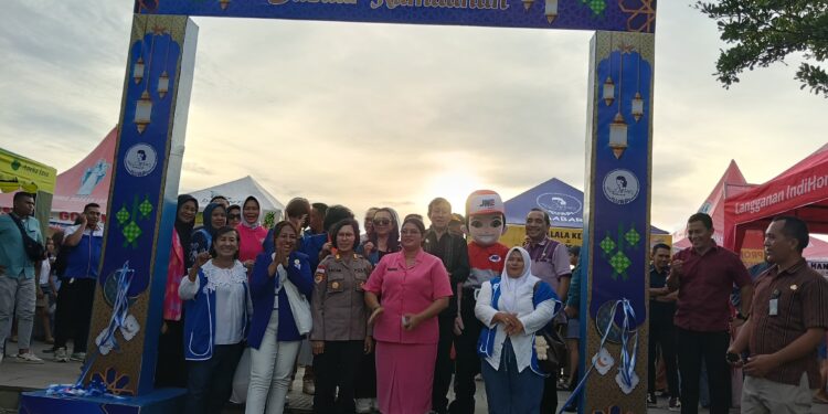 IWAPI DPC Manggarai Barat Gelar Bazar Ramadan 2026, “Perempuan Berkarya Manggarai Barat Berdaya”