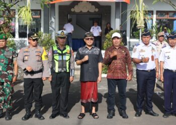 Wali Kota Jaya Negara Pimpin Apel Siaga Gelar Pasukan Pengendalian dan Pengawasan Angkutan Lebaran Tahun 2026