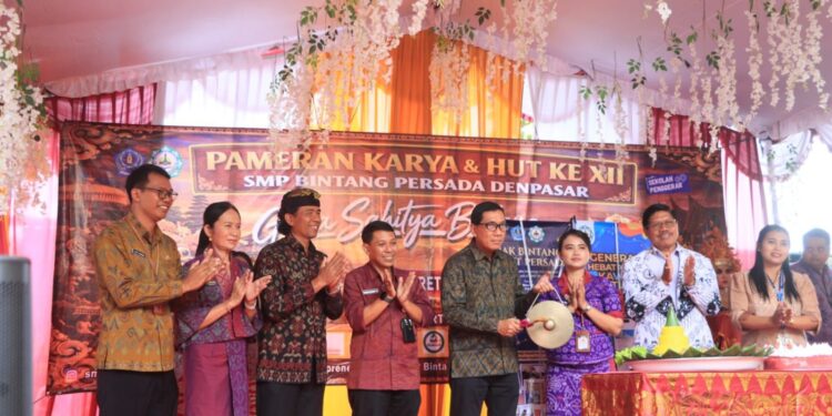 Sekda Eddy Mulya Hadiri HUT ke-XII SMP Bintang Persada, Tekankan Tata Kelola Pendidikan Profesional