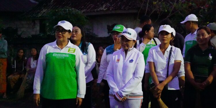 Warga Desa Sulangai Antusias Sambut Gerakan Bersih Lingkungan