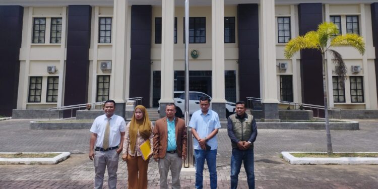 Ambil Sawit di Lahan tak Bertuan, Kantor Hukum Bintang Keadilan Prapidkam Polres Padanglawas