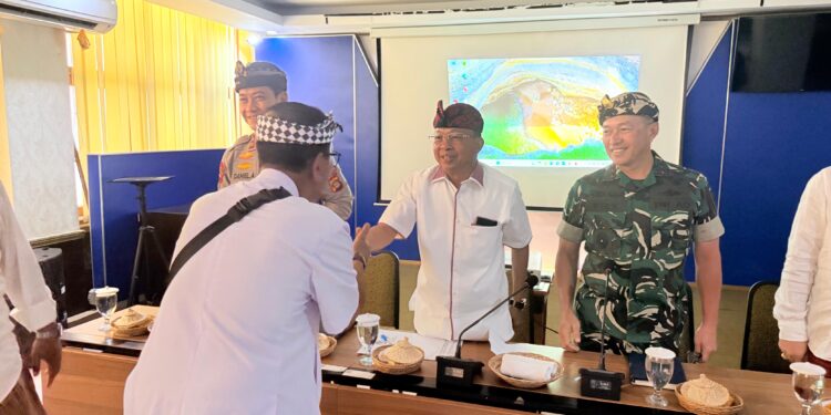 Gubernur Koster Terima Perwakilan Forum Komunikasi Swakelola Sampah Bali