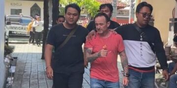 Tindaklanjuti Berita Viral di Sosial Media, Kantor Imigrasi Denpasar Amankan WNA Asal Inggris