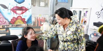 Peringatan Hari Kartini 2026, Ny. Seniasih Giri Prasta Dorong Partisipasi Perempuan di Berbagai Bidang