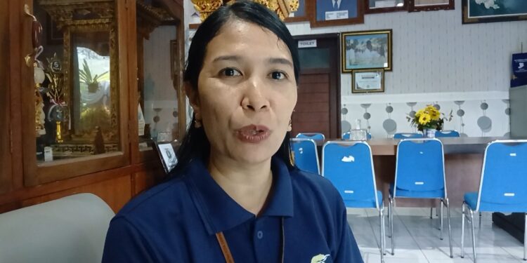 Puncak Acara Hut ke-47 SMP. Negeri 3 Denpasar Berlangsung Meraih