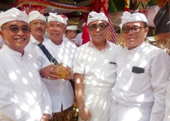 Wali Kota Denpasar Jaya Negara Hadiri Pemelaspasan Bale Kulkul Banjar Panti Gede, Pemecutan Kaja