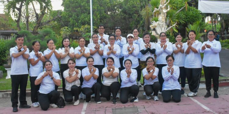 TP. Posyandu Kota Denpasar Tuntas Ikuti Bina Posyandu 6 SPM Provinsi Bali
