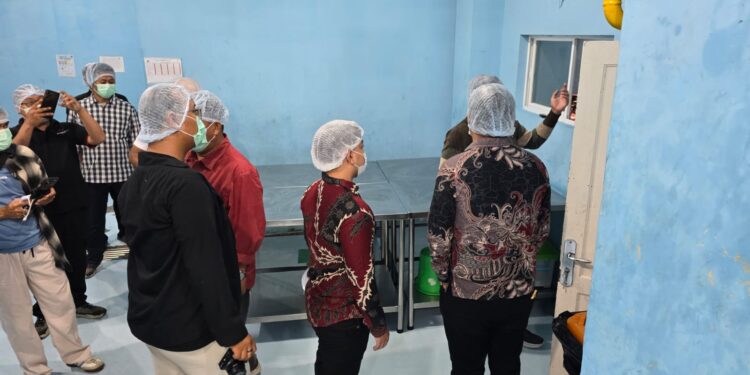 Ketum Rel MBG dan Azis Gagap Tinjau Dapur SPPG Sidorejo Medan Tembung