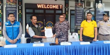 TNI AL, Polri, dan BKSDA Gagalkan Penyelundupan Ribuan Burung Endemik NTT di Pelabuhan Labuan Bajo