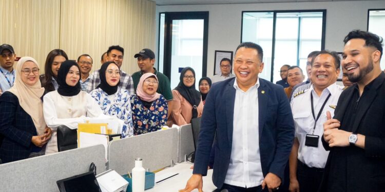 Black Stone Airlines Tambah Armada, Bamsoet Optimistis Industri Air Cargo Terus Meningkat