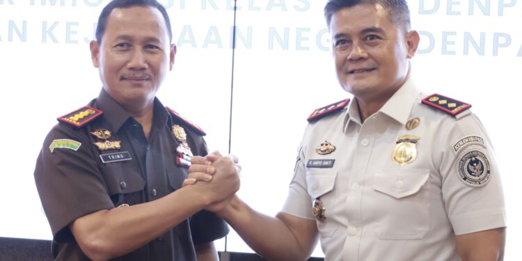 Wujudkan Perintah Harian Dirjen Imigrasi perihal Perkuat Sinergi Penegakan Hukum, Imigrasi Denpasar dan Kejari Denpasar Jalin Perjanjian Kerja Sama