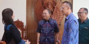 Dorong Bali Jadi Pusat MICE Dunia, Gubernur Koster Tekankan Standar Berbasis Budaya dan UMKM Lokal
