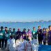Rotary Club dan Mahasiswa Bersatu Bersihkan Pantai Pede