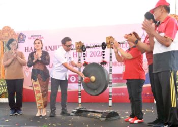 Wawali Arya Wibawa Hadiri Peringati HLUN ke- 30, Tegaskan Komitmen Pemkot Denpasar Tingkatkan Kualitas Hidup Lansia
