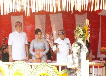 Gubernur Koster Lepas Peed Aya, Tandai Pembukaan Pesta Kesenian Bali (PKB) XLVIII