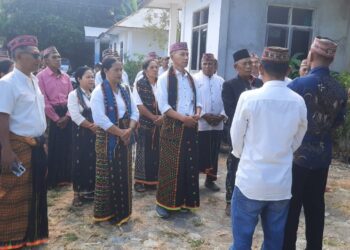 Diantar Tokoh Lintas Etnis, Itho Sulu Resmi Maju dalam Pilkades Gorontalo