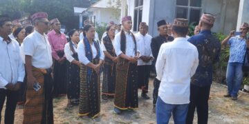 Diantar Tokoh Lintas Etnis, Itho Sulu Resmi Maju dalam Pilkades Gorontalo