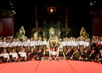 Barong Ket Duta Denpasar Tampil Memukau di PKB XLVIII