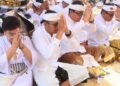 Wali Kota Jaya Negara Hadiri Bhakti Pujawali di Pura Sakenan