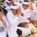 Wali Kota Jaya Negara Hadiri Bhakti Pujawali di Pura Sakenan
