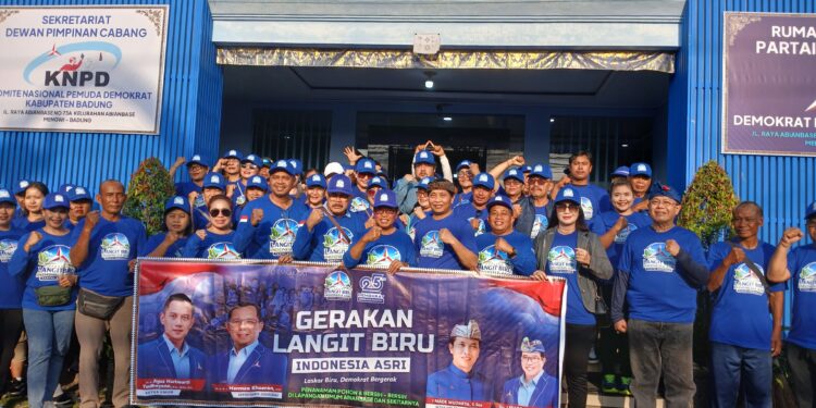 Peringati HUT Ke-25, Demokrat Bali Ajak Masyarakat Peduli Lingkungan