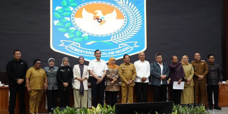 Bali Jadi Percontohan Program Digitalisasi Bansos, Gubernur Koster Siap Tancap Gas Sukseskan