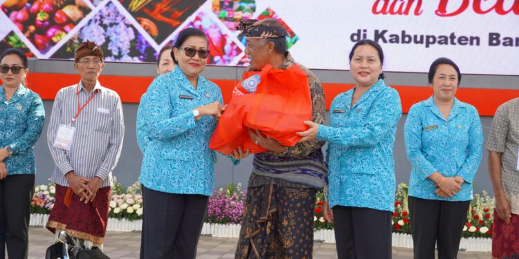 Ketua TP PKK Bali: Pasar Rakyat Bukan Sekadar Tempat Berbelanja, tetapi Ruang Berbagi dan Penggerak UMKM