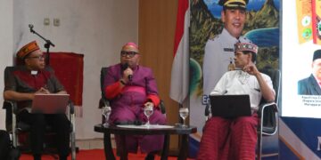 Mgr. Maksi: Saat Orang Luar Menulis Manggarai, Kita Kehilangan Suara Sendiri
