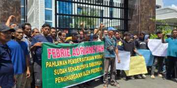 Massa Hotma Dukung Mantan Jampidsus Karena Pernah Menyelamatkan Kerugian Negara Sekitar Rp 430 Triliun