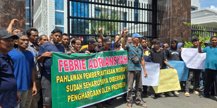 Massa Hotma Dukung Mantan Jampidsus Karena Pernah Menyelamatkan Kerugian Negara Sekitar Rp 430 Triliun