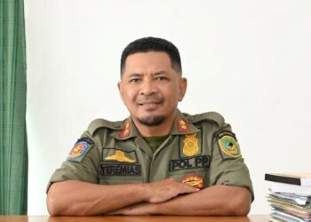 Satpol PP Bongkar Praktik Dokking Kapal di Pantai Pede, Ditertibkan Satu Muncul Pelaku Baru