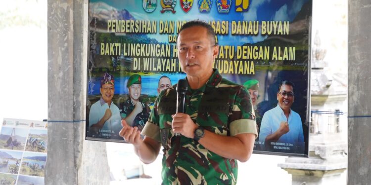 Pulihkan Danau Buyan, Pangdam IX/Udayana Tegaskan Komitmen TNI Menjaga Kelestarian Alam Bali