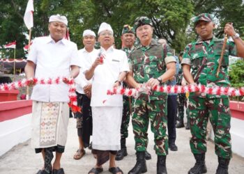 Perkuat Akses Masyarakat, Pangdam IX/Udayana Resmikan Jembatan Perintis Garuda Desa Saba