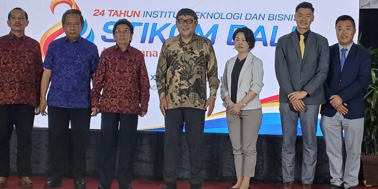 ITB STIKOM Bali Luncurkan Program J-1 EA Exchange pada Dies Natalis ke-24, Buka Peluang Magang Bergaji di Amerika Serikat