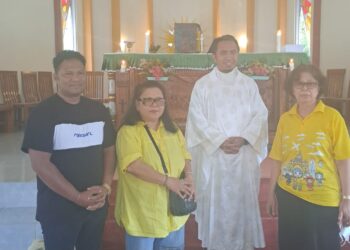 Terpesona Keindahan Labuan Bajo, Rombongan Peziarah Ageng Tour Donasikan Rp33,5 Juta untuk Tiga Gereja